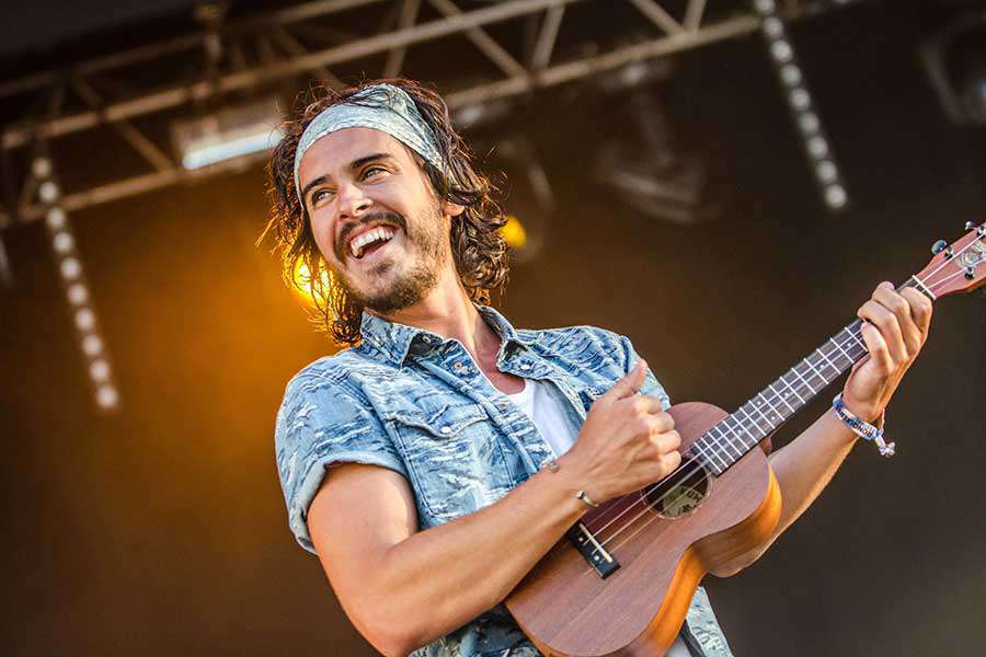 Ears Wide Open: The Mo-Odds